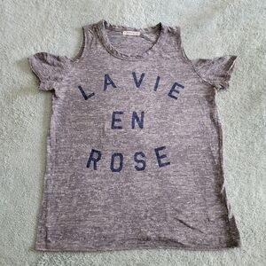SUNNYSIDE // grey cut out cold shoulder la vie en rose marled grey soft tshirt